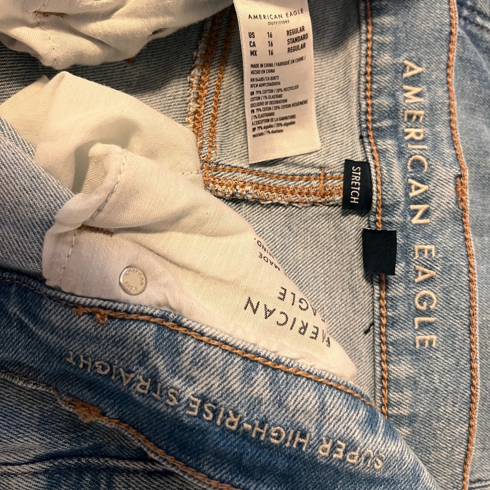 American Eagle Outfitters Light Blue Straight Leg Jeans